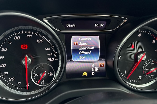 Used Mercedes-Benz GLA 2018 for sale - 76268033: Photo 56