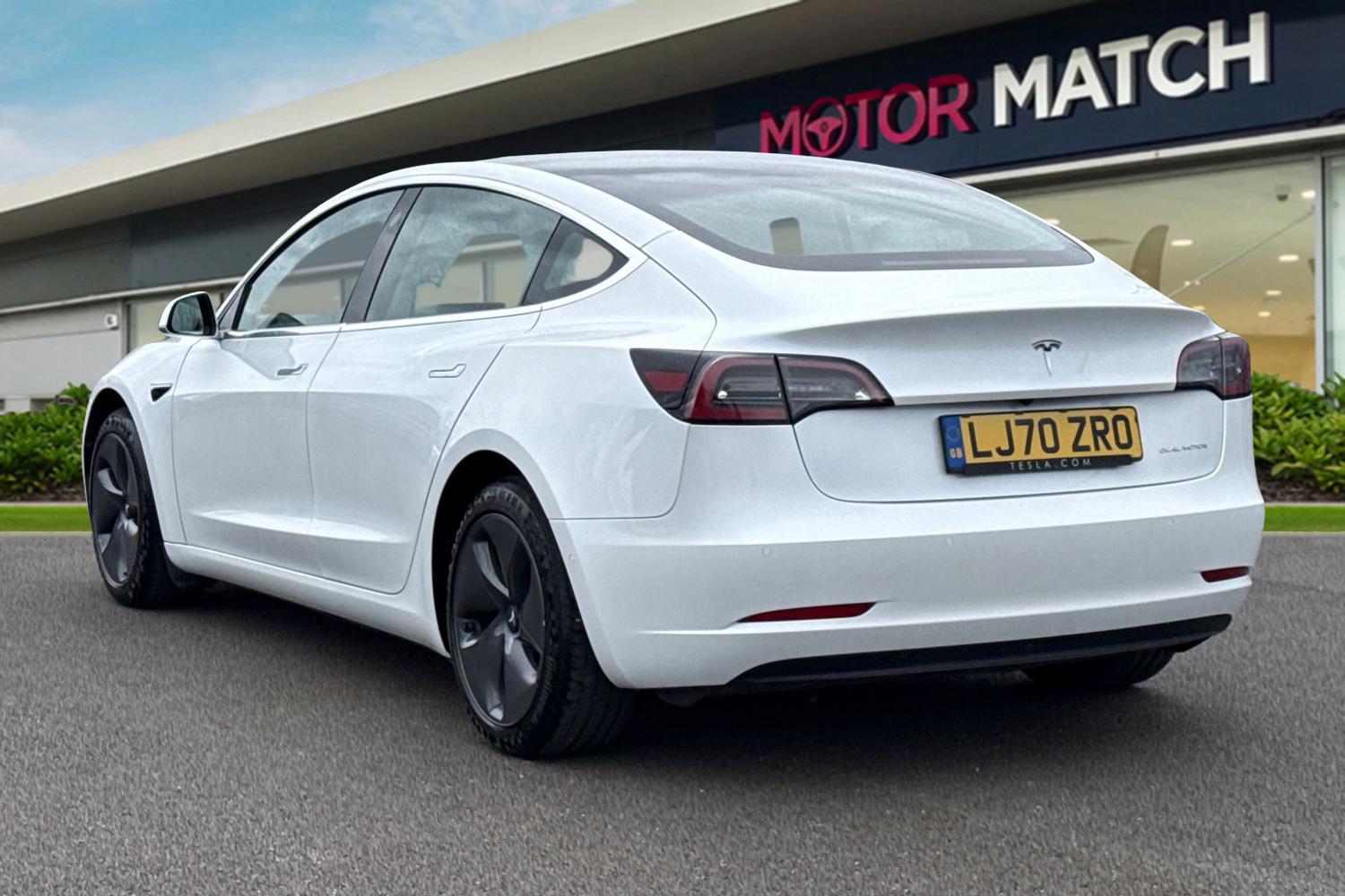 Used Tesla Model 3 2020 for sale - 77886407: Photo 2