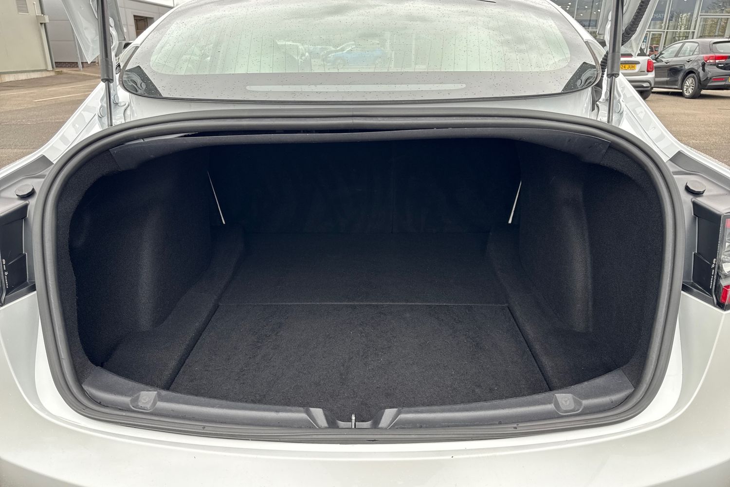 Used Tesla Model 3 2020 for sale - 77886407: Photo 7