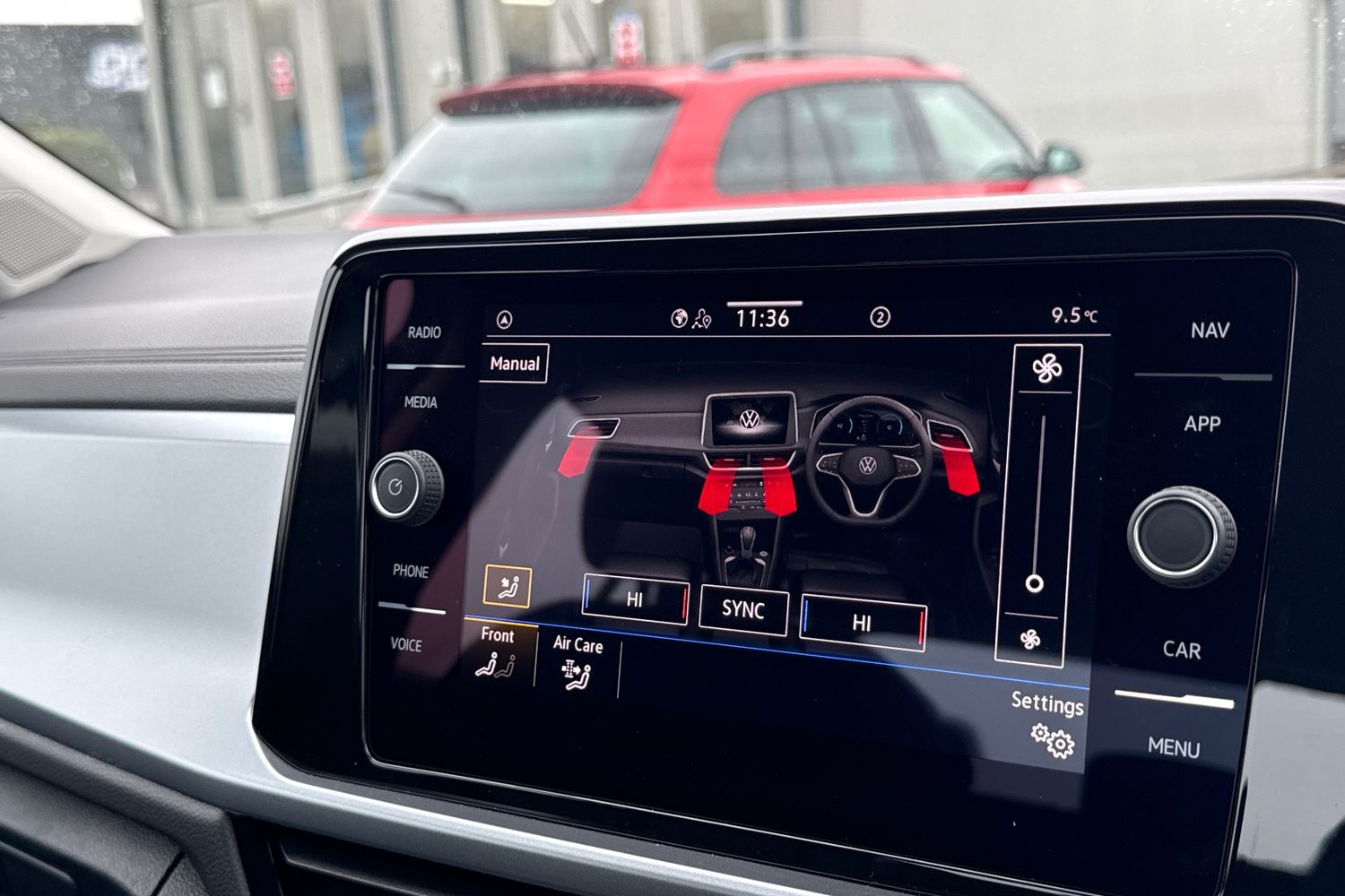 Used Volkswagen T-Roc 2022 for sale - 78043437: Photo 22