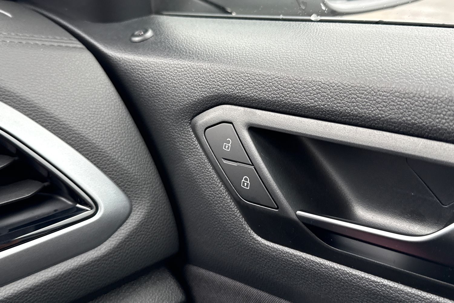 Used Volkswagen T-Roc 2022 for sale - 78043437: Photo 41