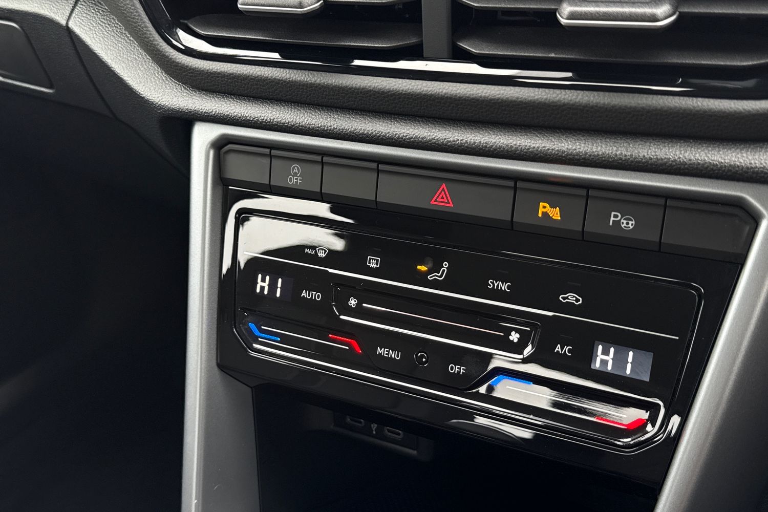 Used Volkswagen T-Roc 2022 for sale - 78043437: Photo 51