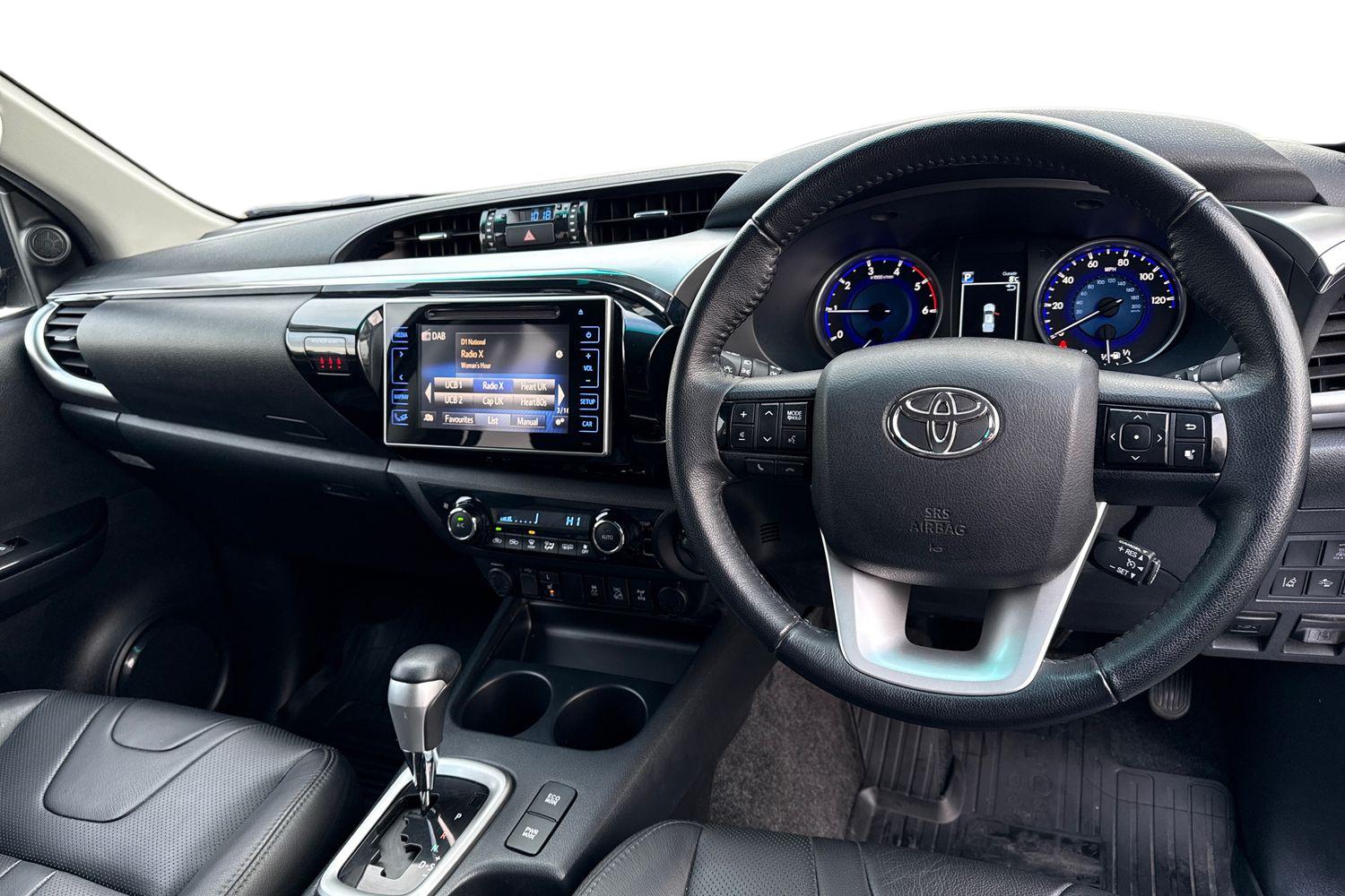 Used Toyota Hilux 2017 for sale - 76685779: Photo 13