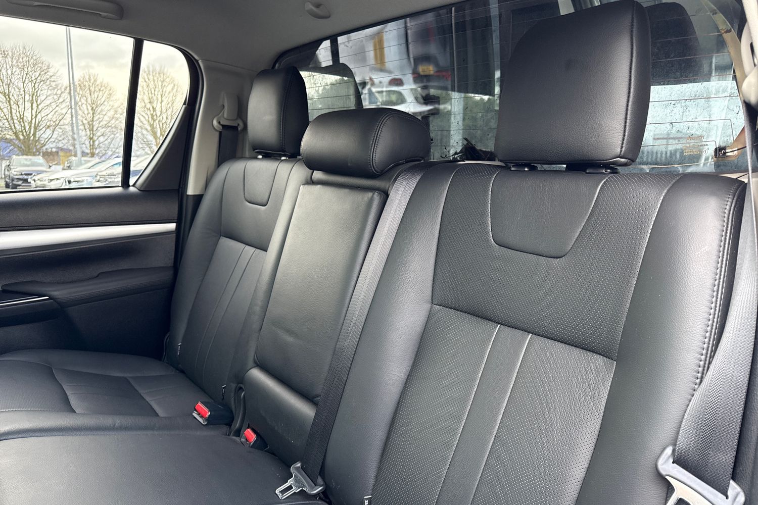 Used Toyota Hilux 2017 for sale - 76685779: Photo 14