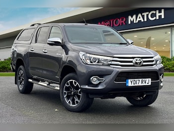 Used Toyota Hilux 2017 for sale - 76685779: Photo