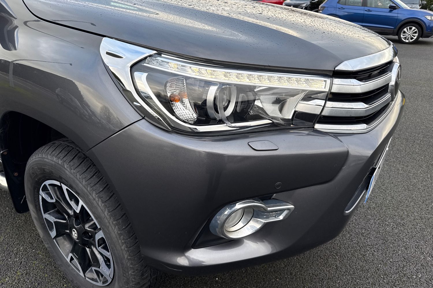 Used Toyota Hilux 2017 for sale - 76685779: Photo 25