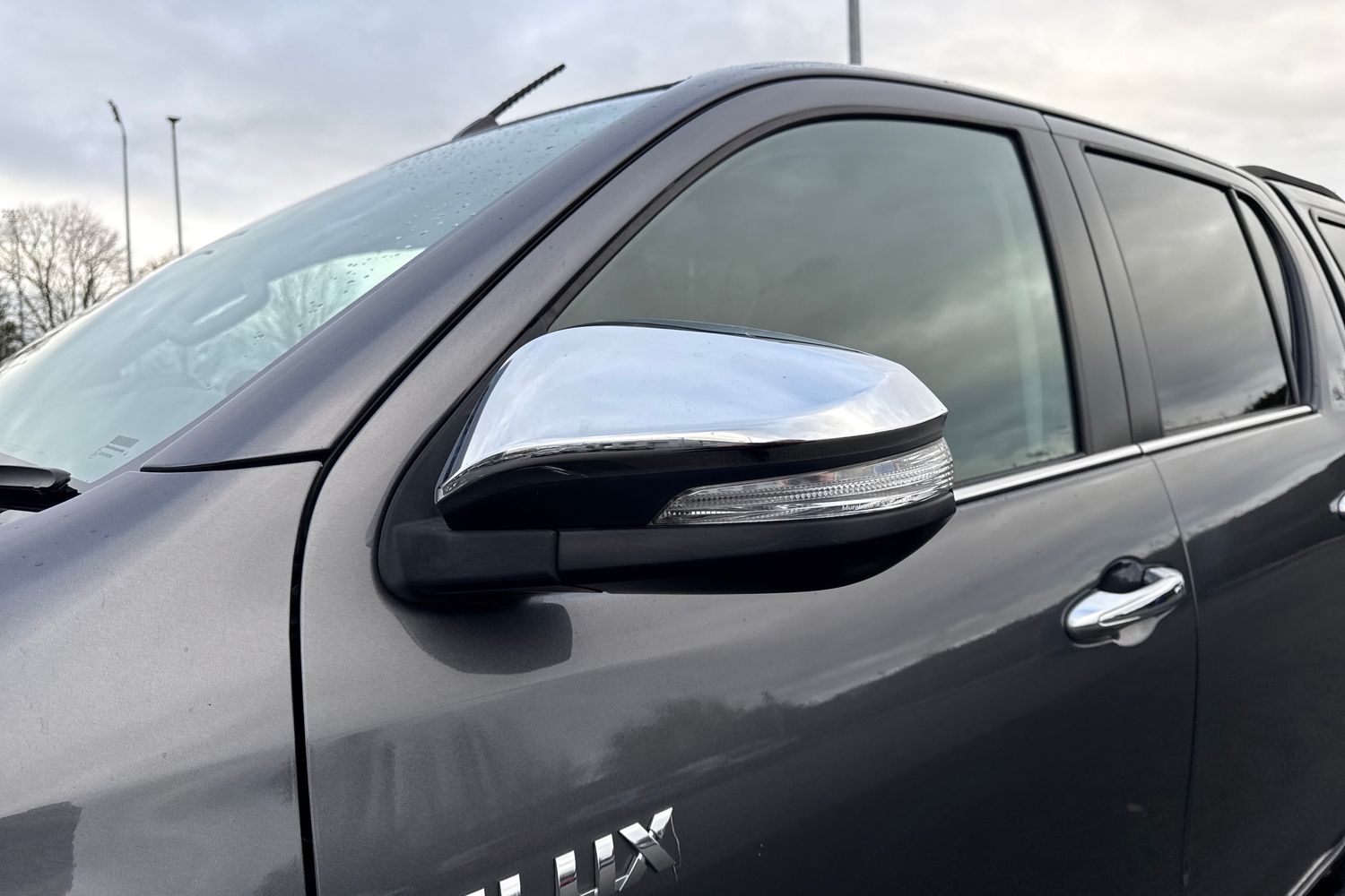 Used Toyota Hilux 2017 for sale - 76685779: Photo 28