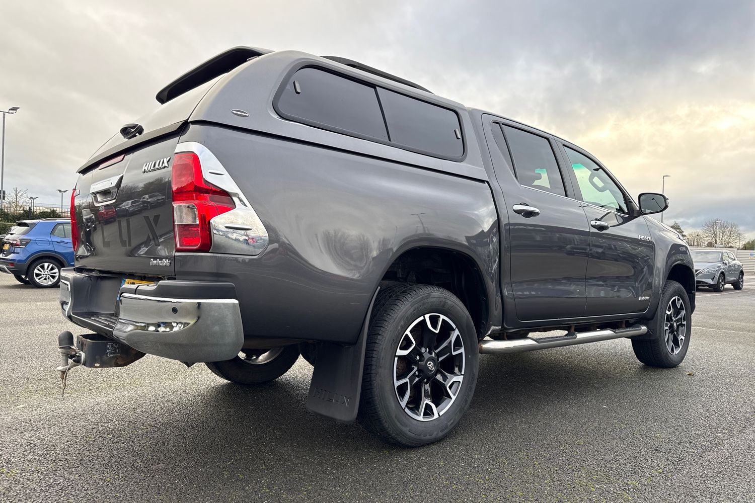 Used Toyota Hilux 2017 for sale - 76685779: Photo 34