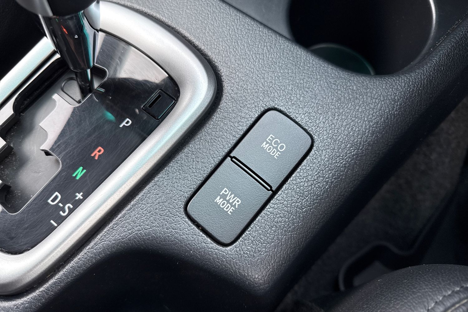 Used Toyota Hilux 2017 for sale - 76685779: Photo 57