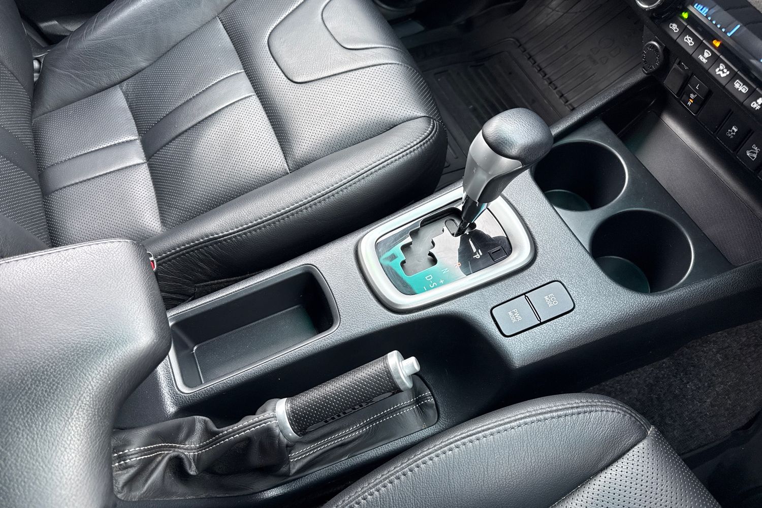 Used Toyota Hilux 2017 for sale - 76685779: Photo 59