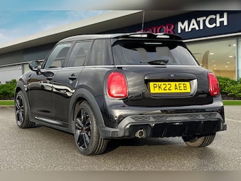 Used MINI Hatch 2022 for sale - 77179112: Photo