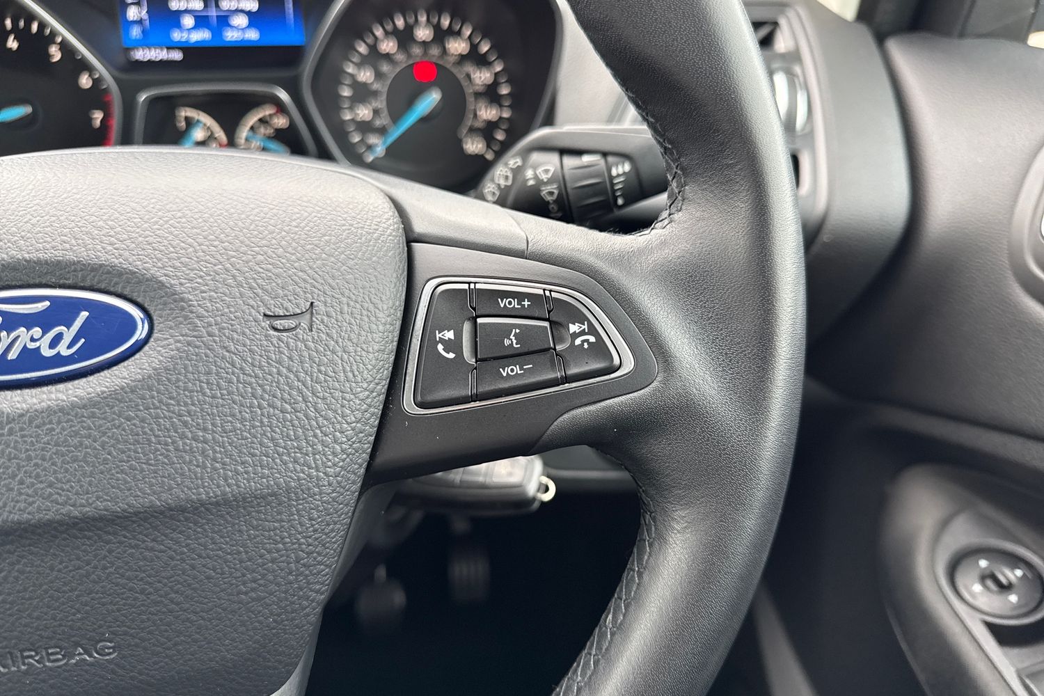 Used Ford C-Max 2016 for sale - 77649417: Photo 40