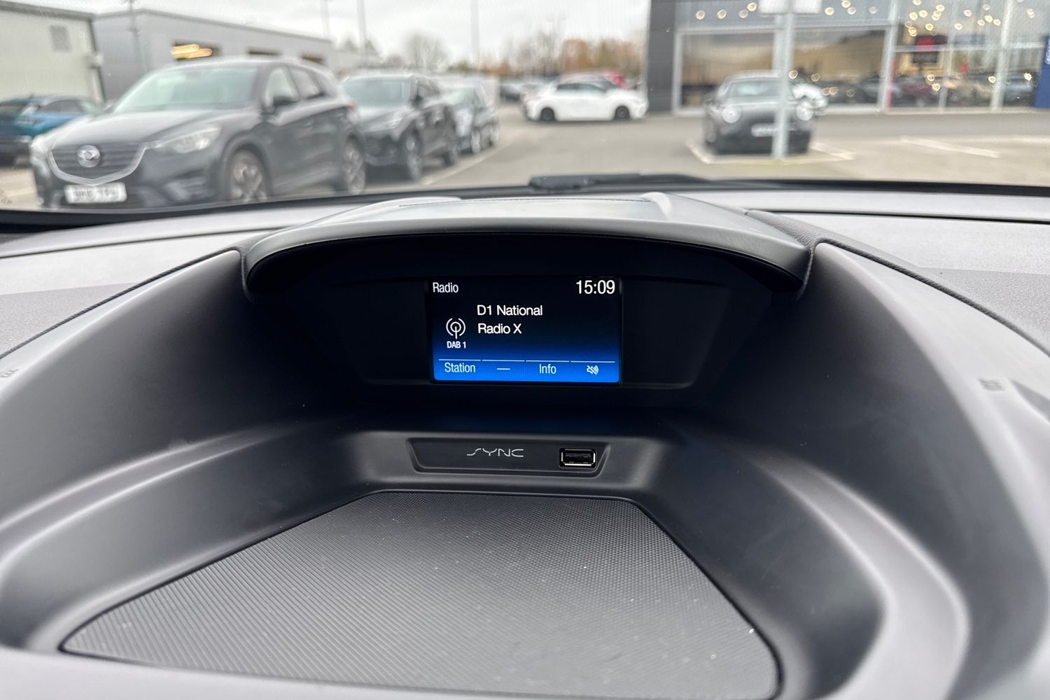 Used Ford C-Max 2016 for sale - 77649417: Photo 47