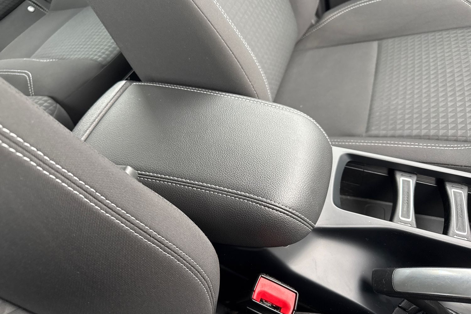 Used Ford C-Max 2016 for sale - 77649417: Photo 56