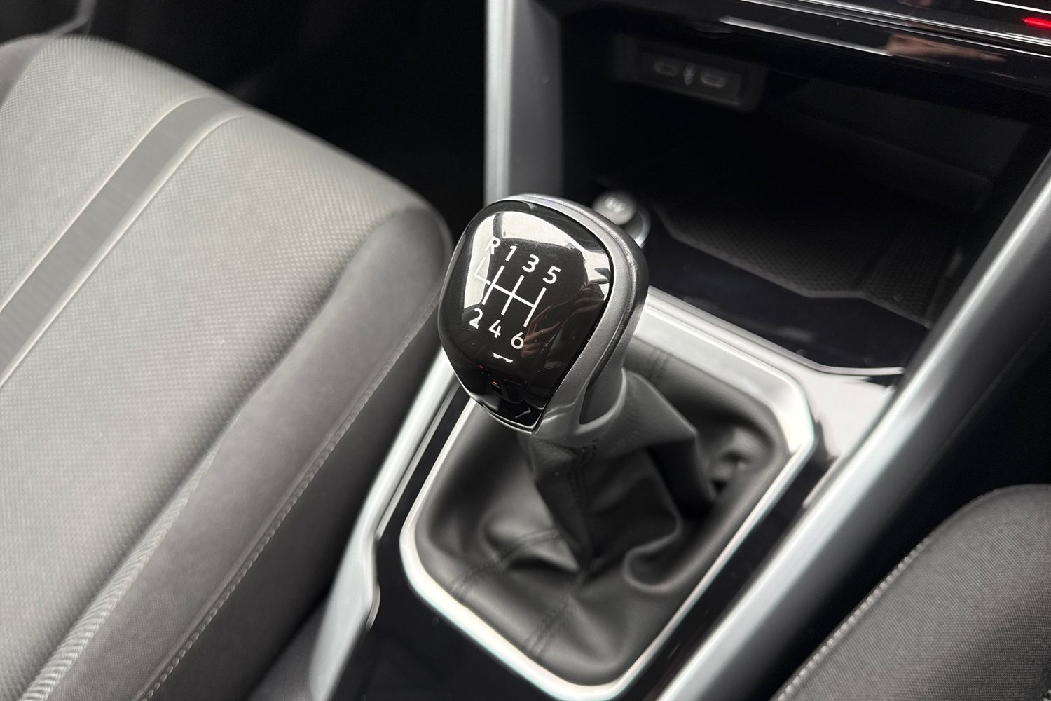 Used Volkswagen T-Roc 2023 for sale - 77649244: Photo 23