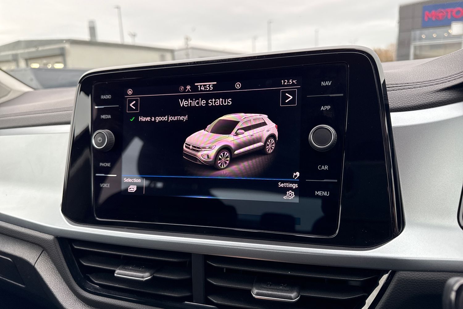 Used Volkswagen T-Roc 2023 for sale - 77649244: Photo 51