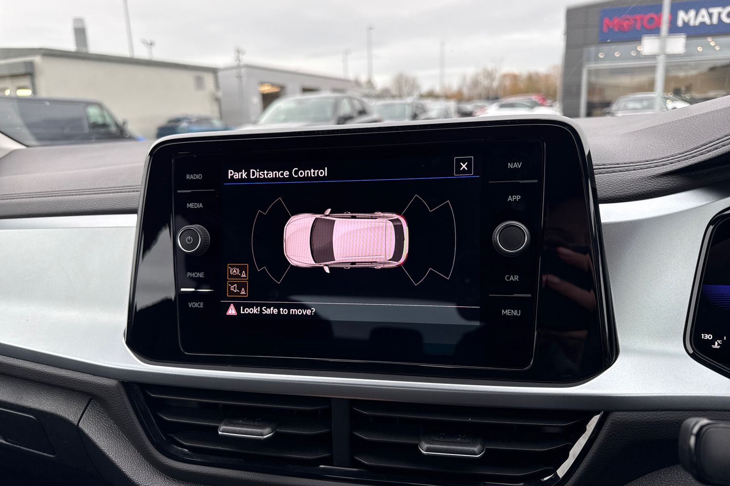 Used Volkswagen T-Roc 2023 for sale - 77649244: Photo 55