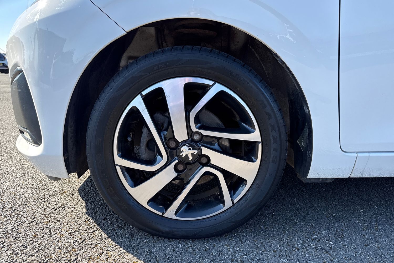 Used Peugeot 108 2015 for sale - 77961458: Photo 12