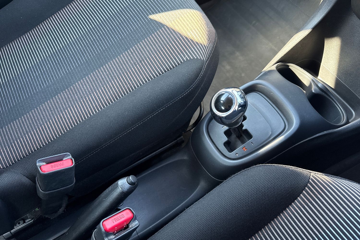 Used Peugeot 108 2015 for sale - 77961458: Photo 23