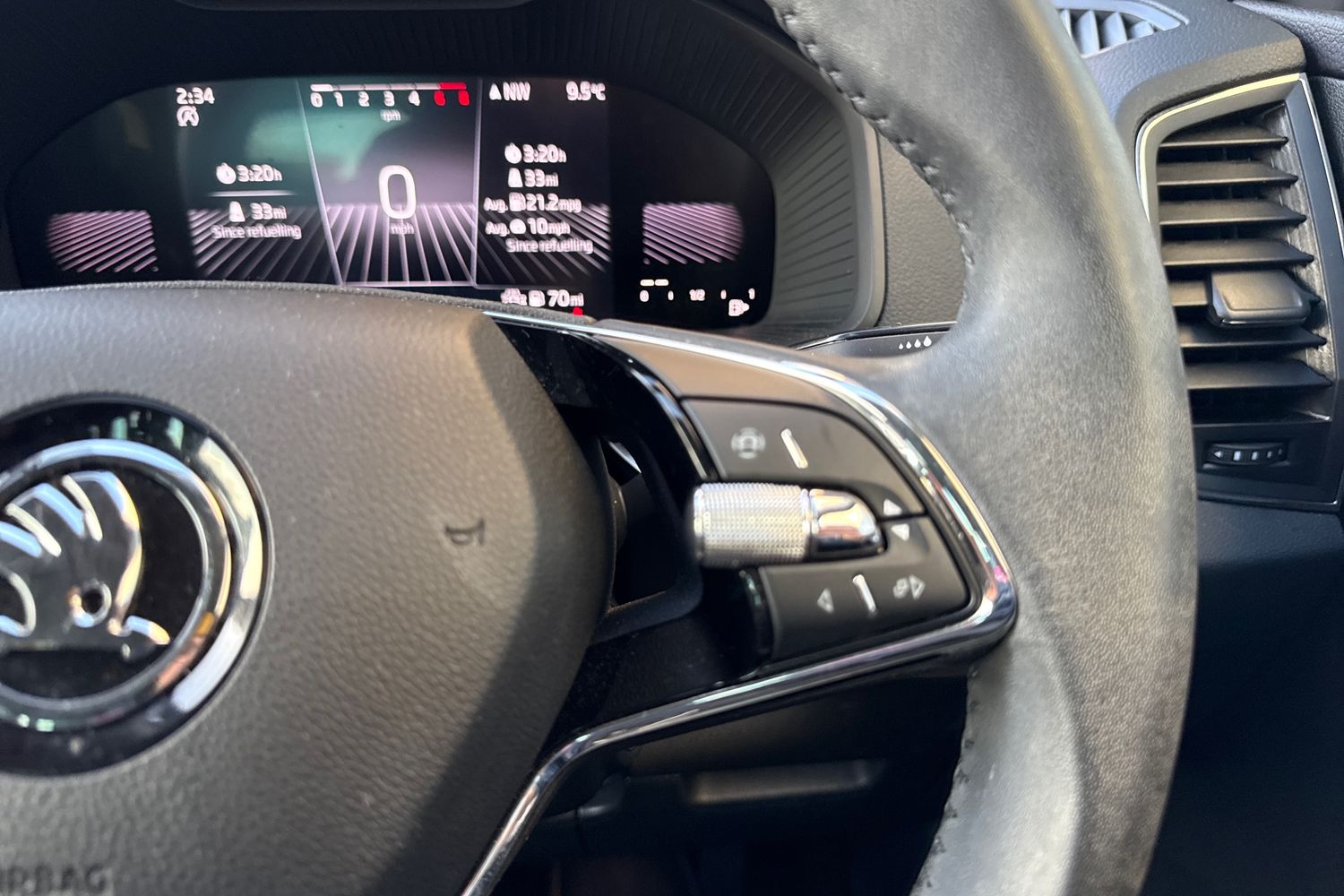 Used Skoda Karoq 2024 for sale - 76929158: Photo 57