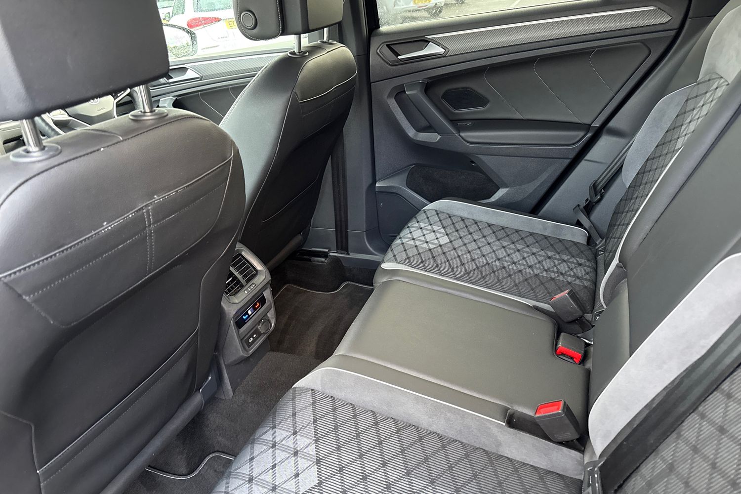 Used Volkswagen Tiguan 2023 for sale - 77337109: Photo 61