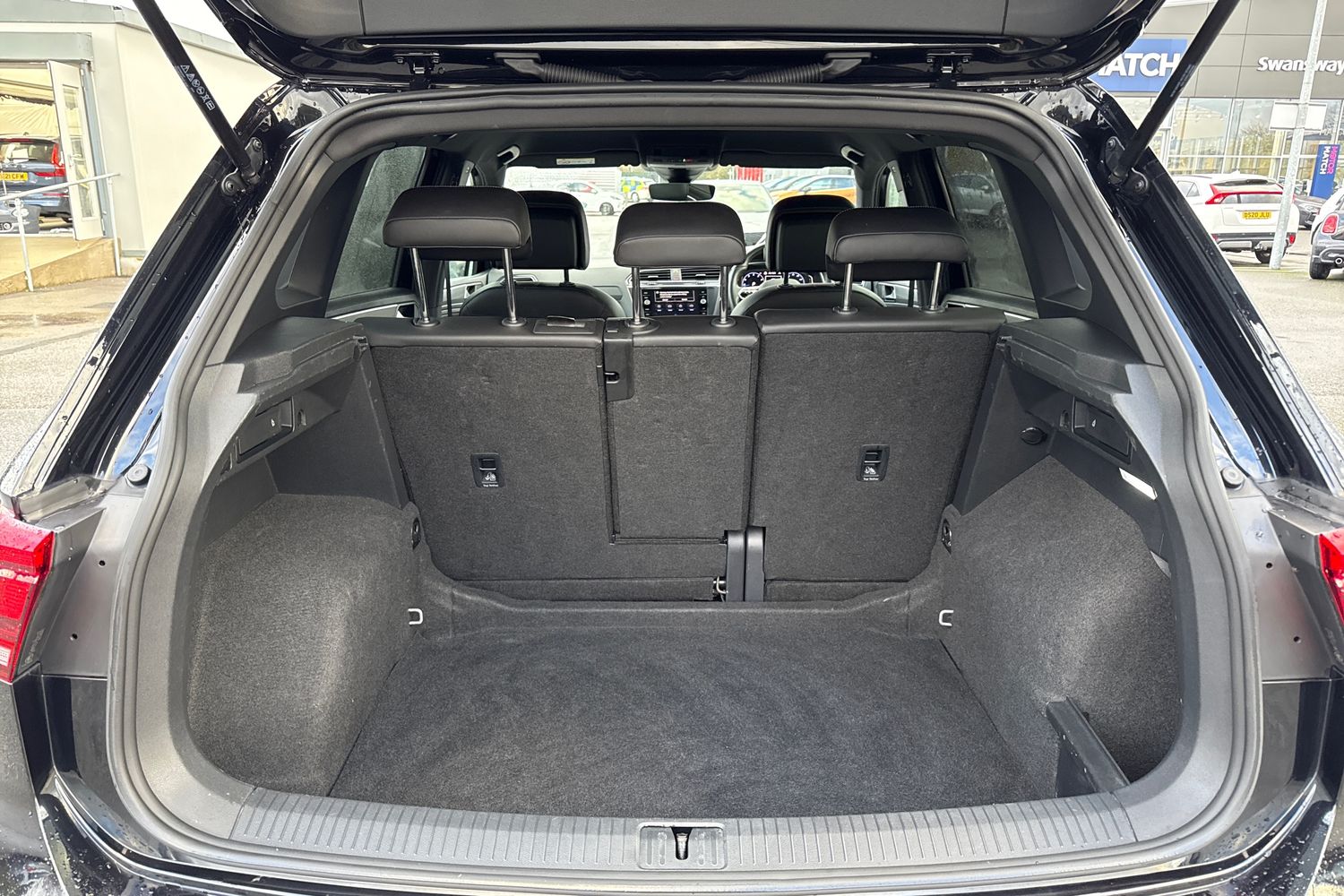 Used Volkswagen Tiguan 2023 for sale - 77337109: Photo 7