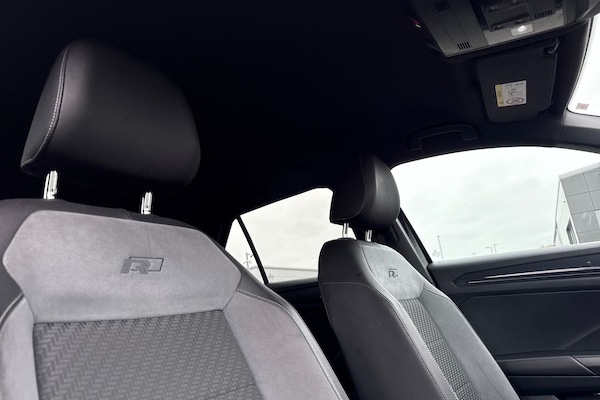 Used Volkswagen T-Roc 2019 for sale - 76256997: Photo 24