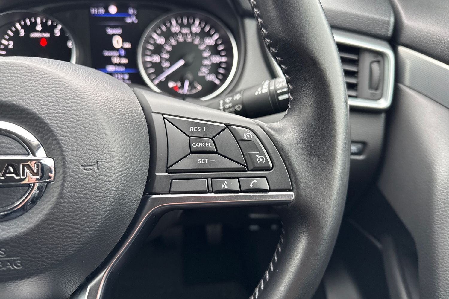 Used Nissan Qashqai 2019 for sale - 77327453: Photo 41