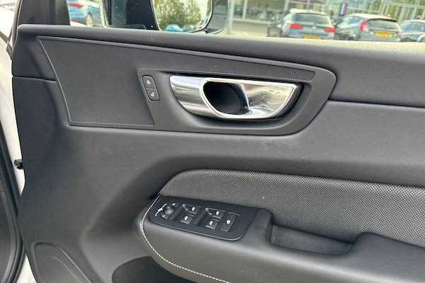 Used Volvo XC60 2021 for sale - 76106824: Photo 21