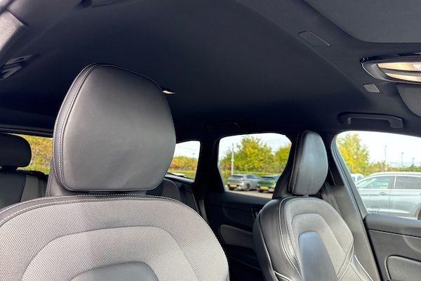 Used Volvo XC60 2021 for sale - 76106824: Photo 24