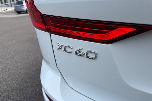 Used Volvo XC60 2021 for sale - 76106824: Photo 33