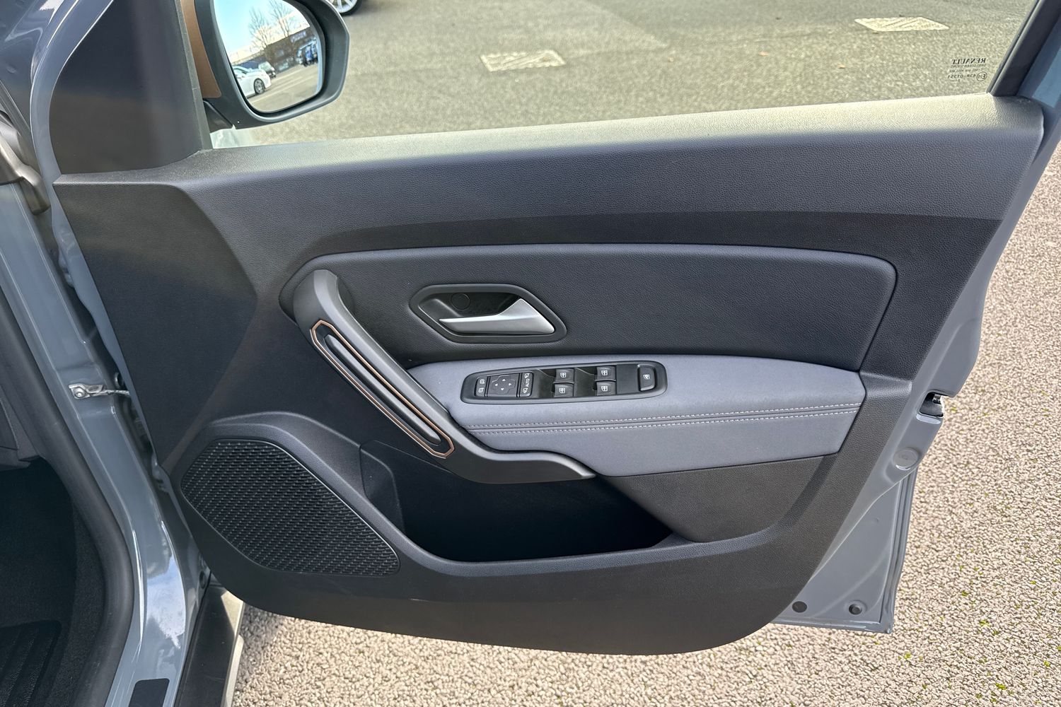 Used Dacia Duster 2024 for sale - 76617115: Photo 21