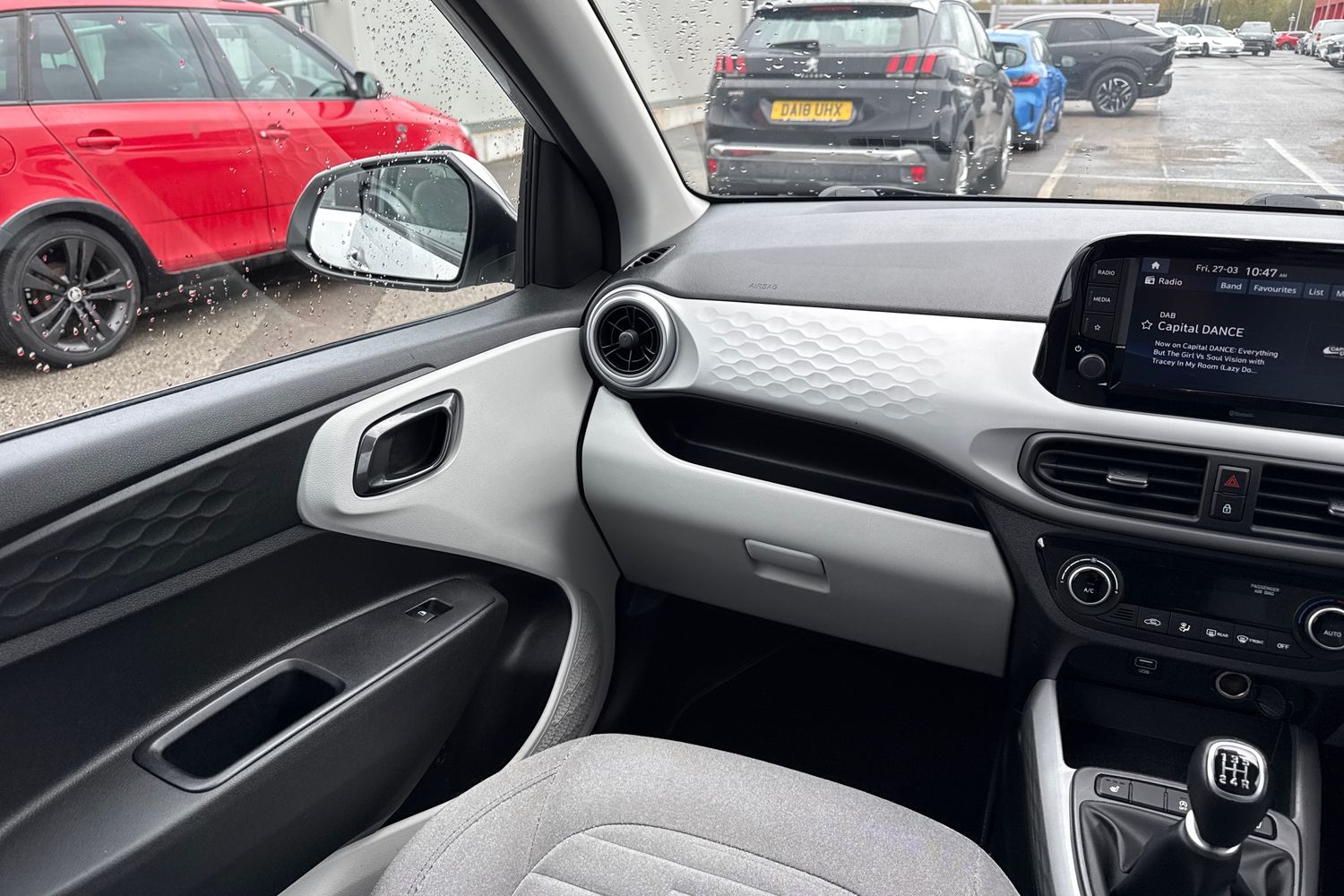 Used Hyundai i10 2023 for sale - 78043475: Photo 20