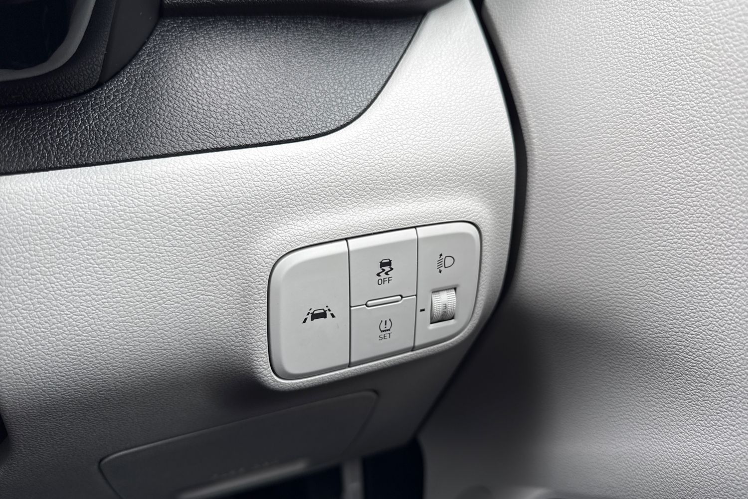 Used Hyundai i10 2023 for sale - 78043475: Photo 39