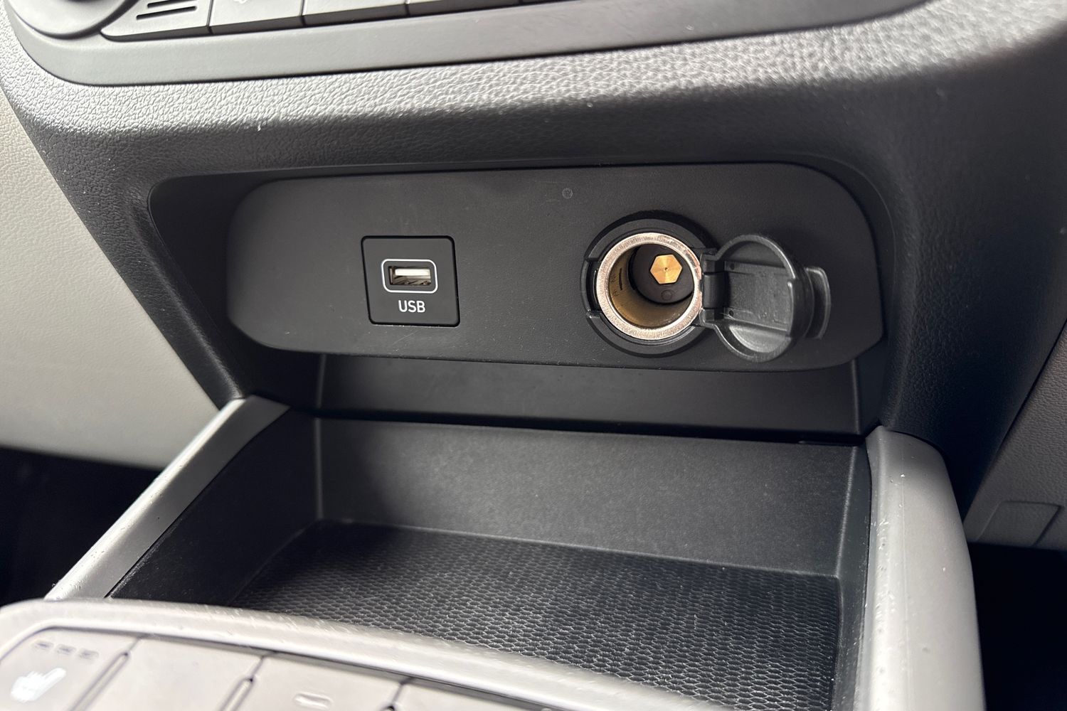 Used Hyundai i10 2023 for sale - 78043475: Photo 49