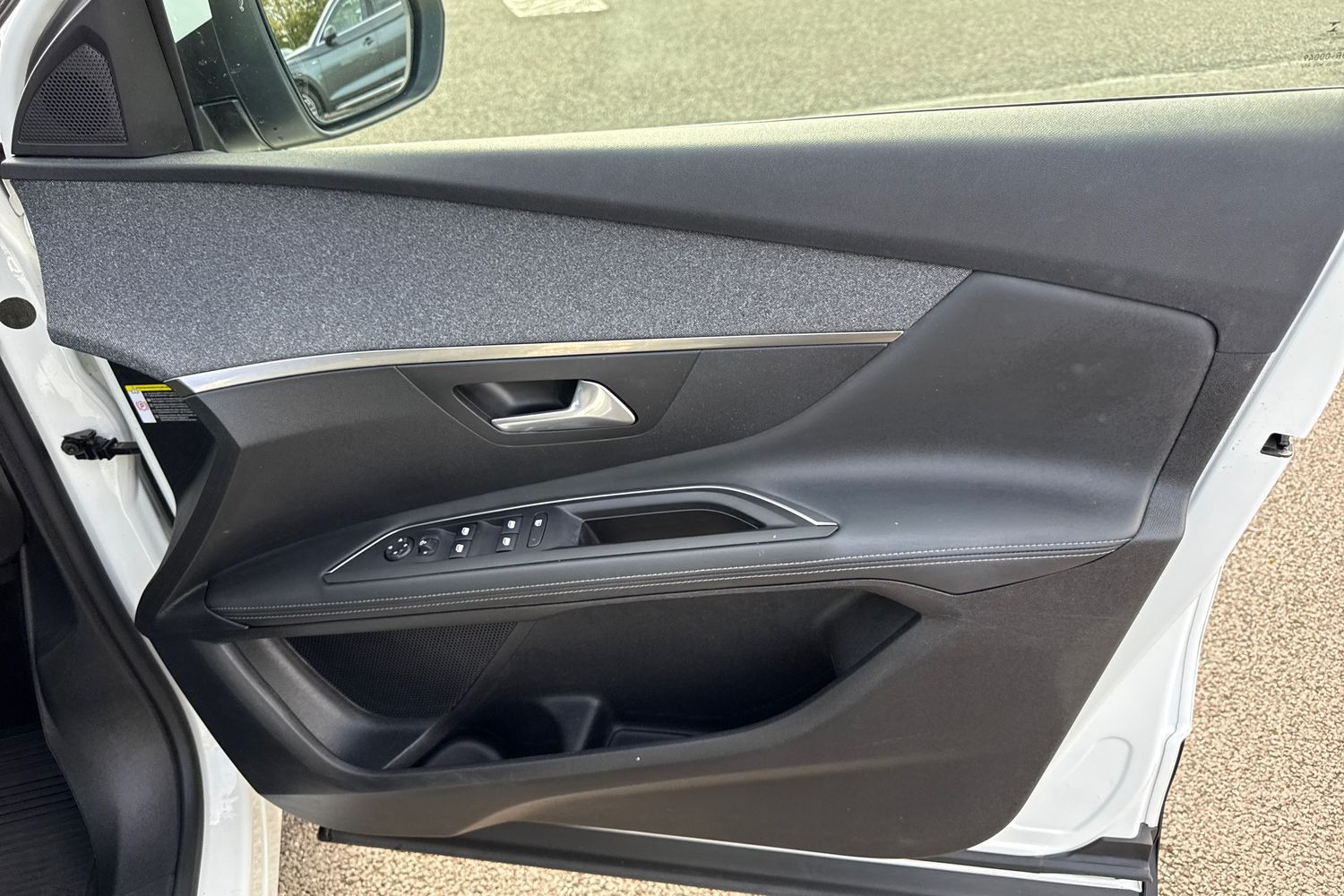 Used Peugeot 3008 2019 for sale - 76102168: Photo 21