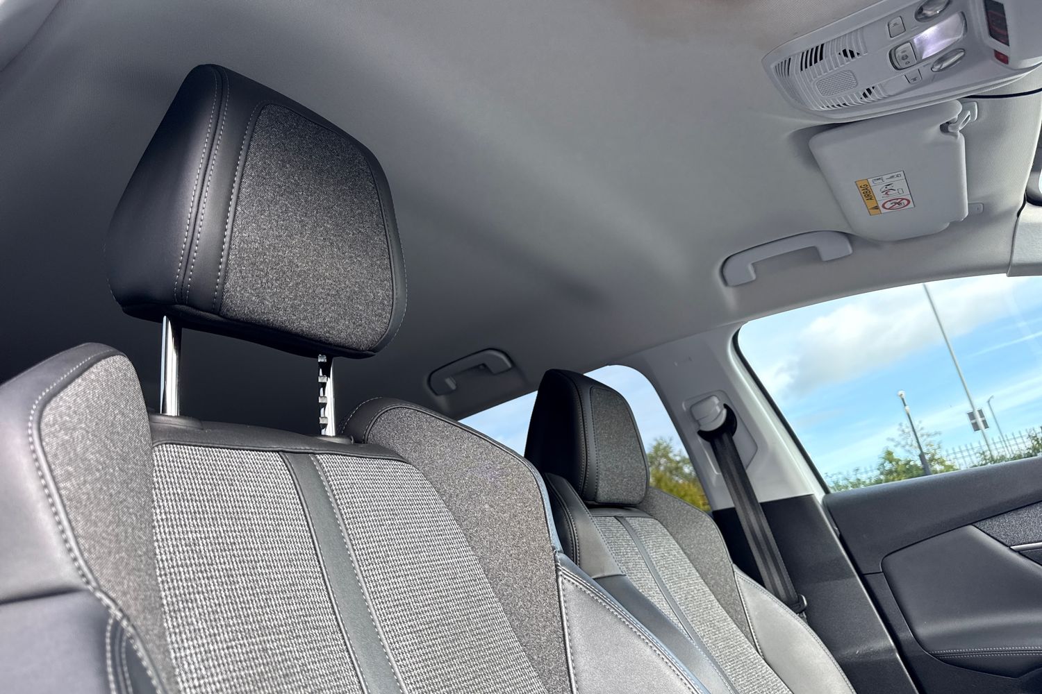 Used Peugeot 3008 2019 for sale - 76102168: Photo 24