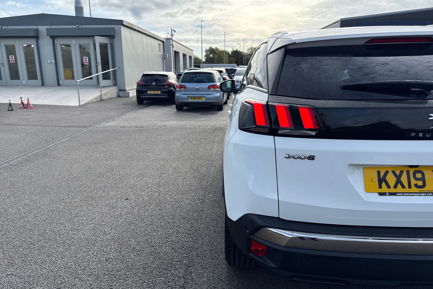 Used Peugeot 3008 2019 for sale - 76102168: Photo 32