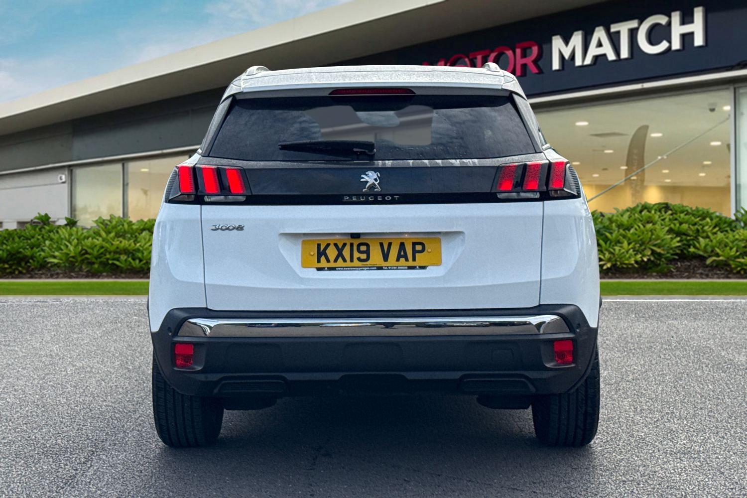 Used Peugeot 3008 2019 for sale - 76102168: Photo 4