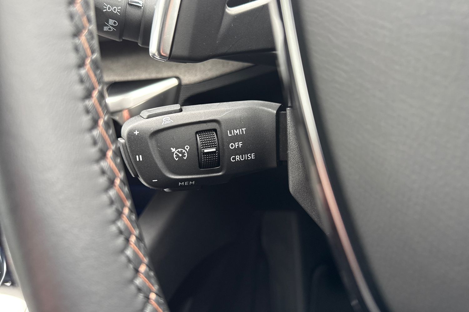 Used Peugeot 3008 2021 for sale - 77493958: Photo 41