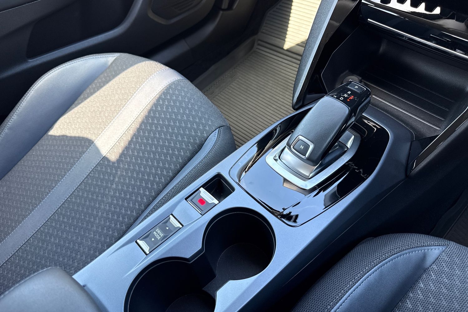 Used Peugeot 2008 2020 for sale - 78107405: Photo 23