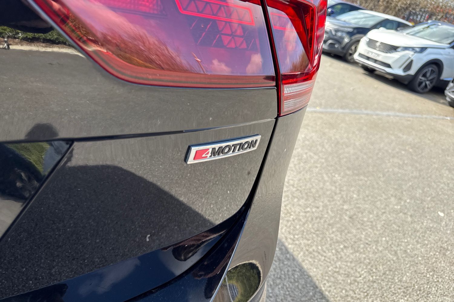 Used Volkswagen Tiguan 2018 for sale - 78070010: Photo 33