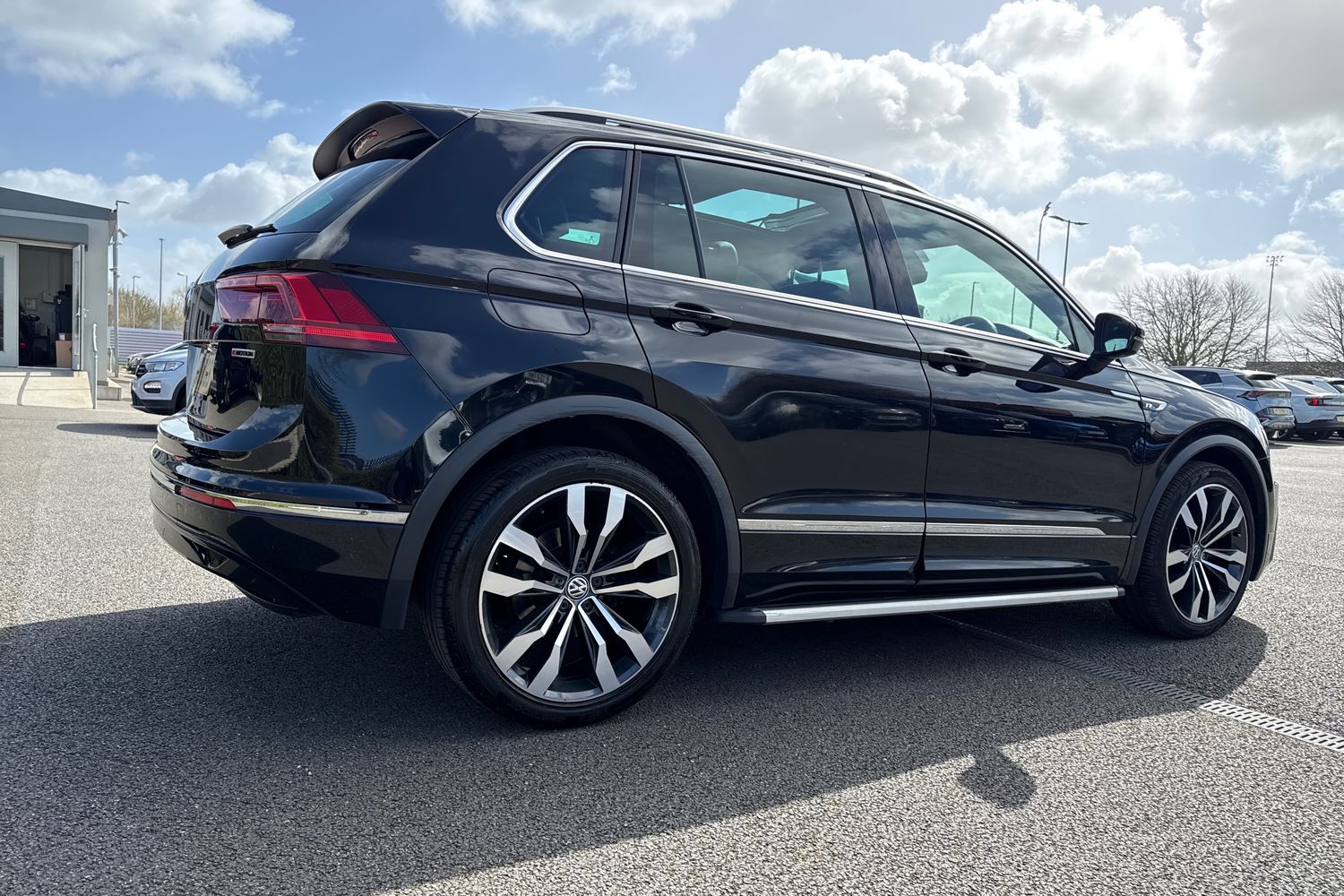 Used Volkswagen Tiguan 2018 for sale - 78070010: Photo 34