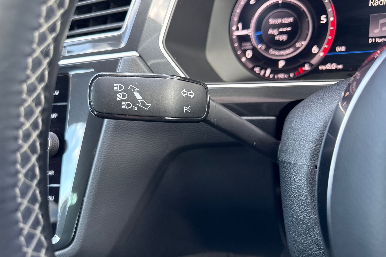 Used Volkswagen Tiguan 2018 for sale - 78070010: Photo 43