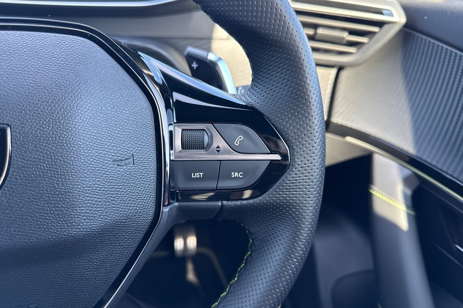 Used Peugeot 2008 2024 for sale - 77929062: Photo 40