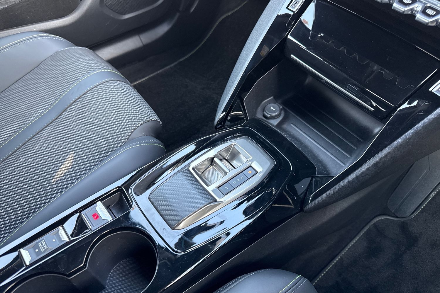 Used Peugeot 2008 2024 for sale - 78155014: Photo 55