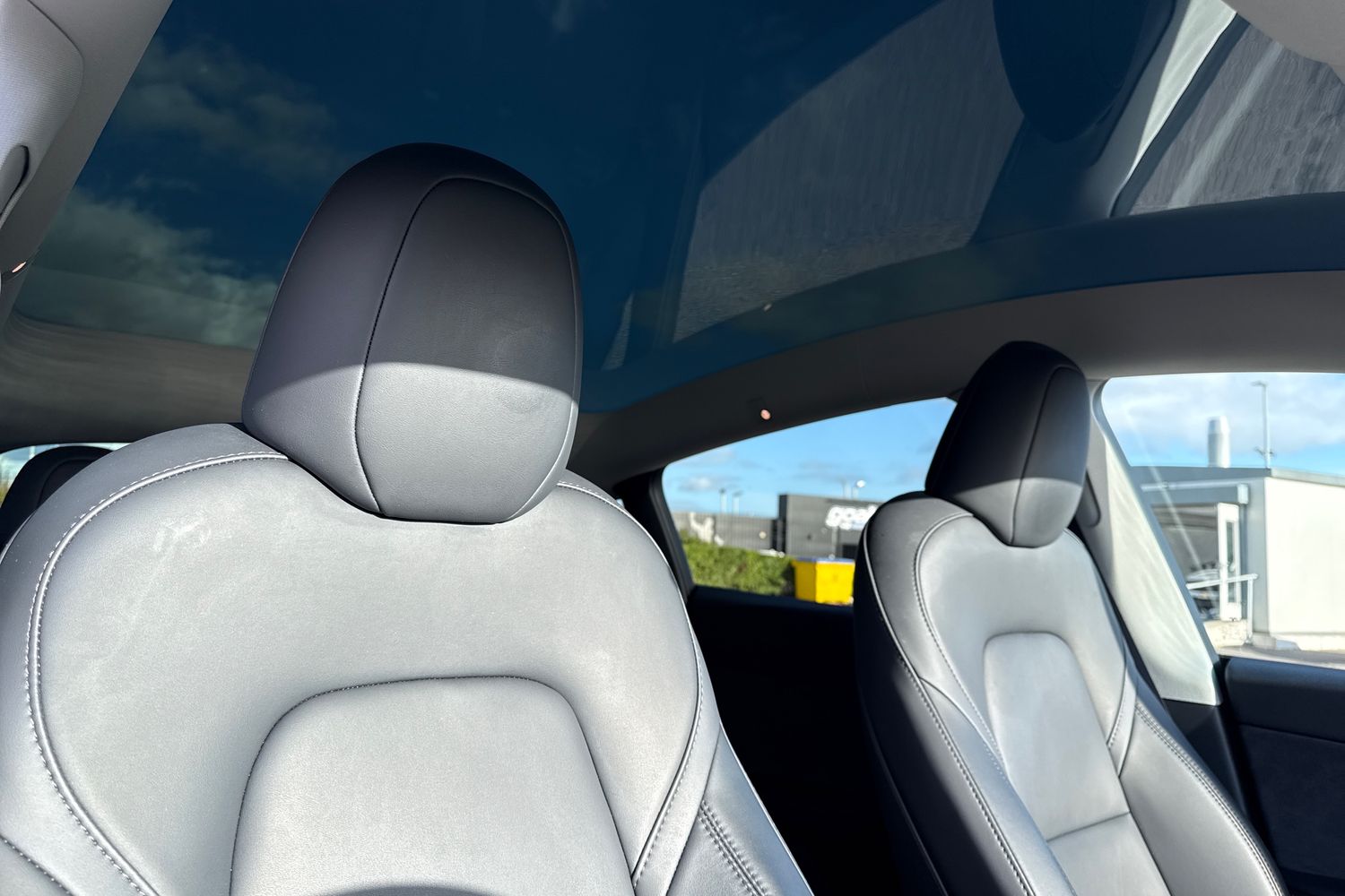 Used Tesla Model Y 2024 for sale - 76576192: Photo 24