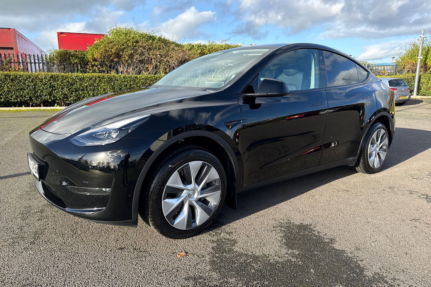 Used Tesla Model Y 2024 for sale - 76576192: Photo 28