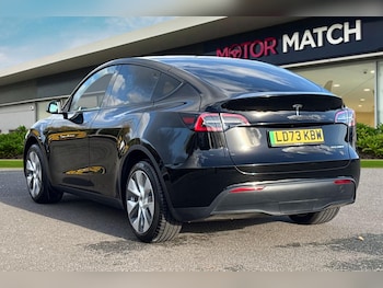 Used Tesla Model Y 2024 for sale - 76576192: Photo