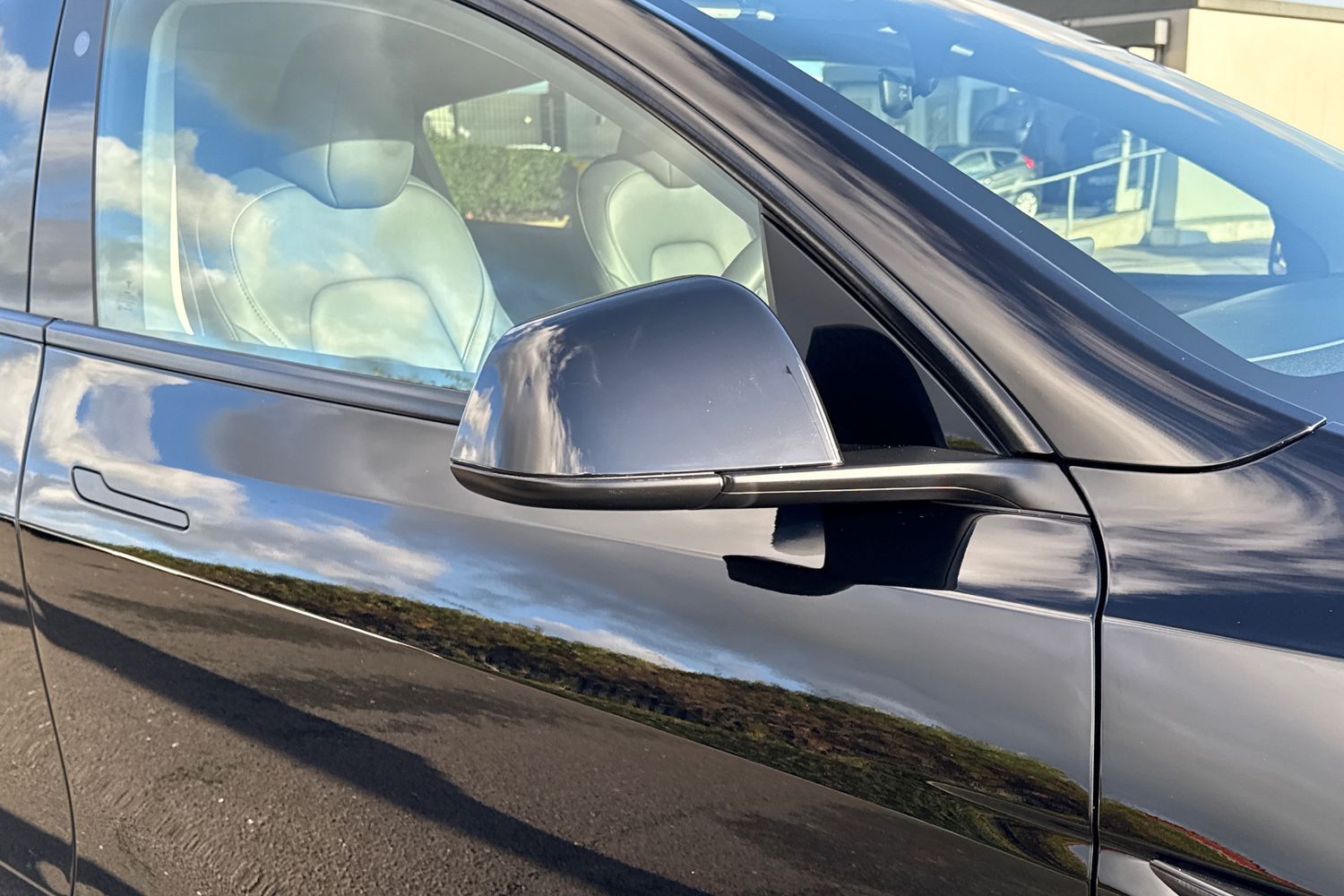 Used Tesla Model Y 2024 for sale - 76576192: Photo 37